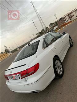 هیۆندای ازێرا